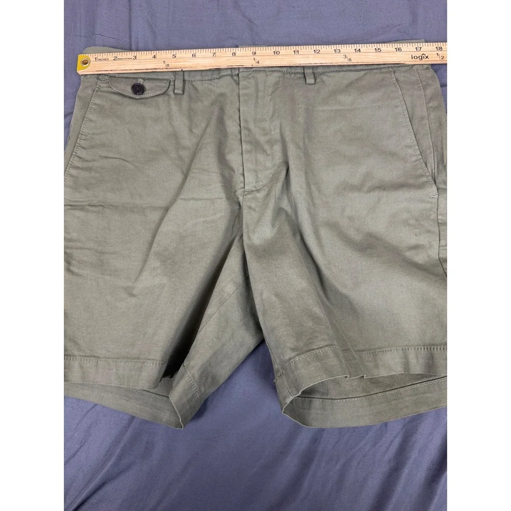 Banana Republic Lived-In 7 Inch Chino Shorts Mens 33(35) Olive Green Stretch NWT